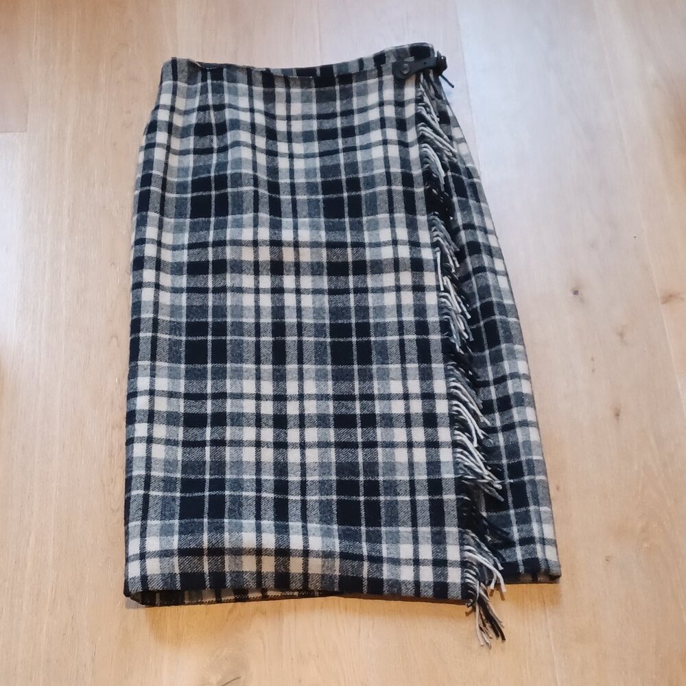 Vintage Eddie Bauer blanket wool long skirt with single button at waist.